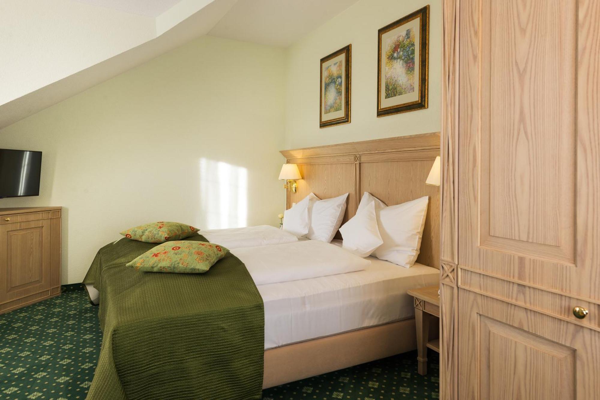 Hotel Rebstock Baden-Baden Værelse billede